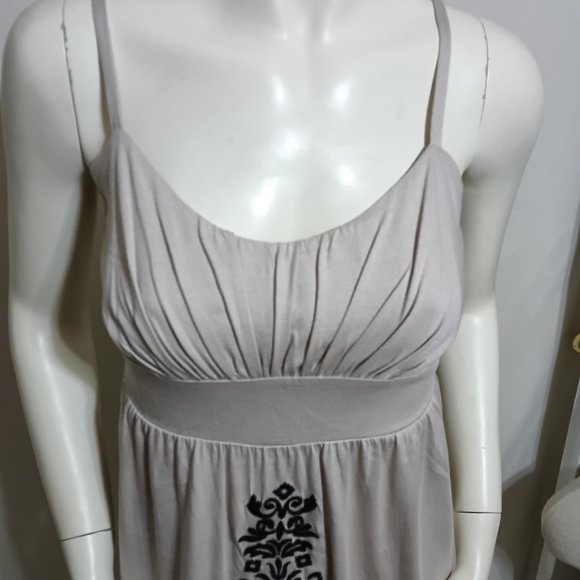 Summer Dress - Picture 6 of 7